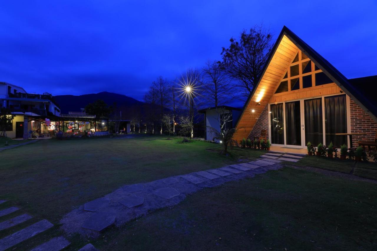Jiang'S B&B 江院子庭園民宿 Цзянь Экстерьер фото