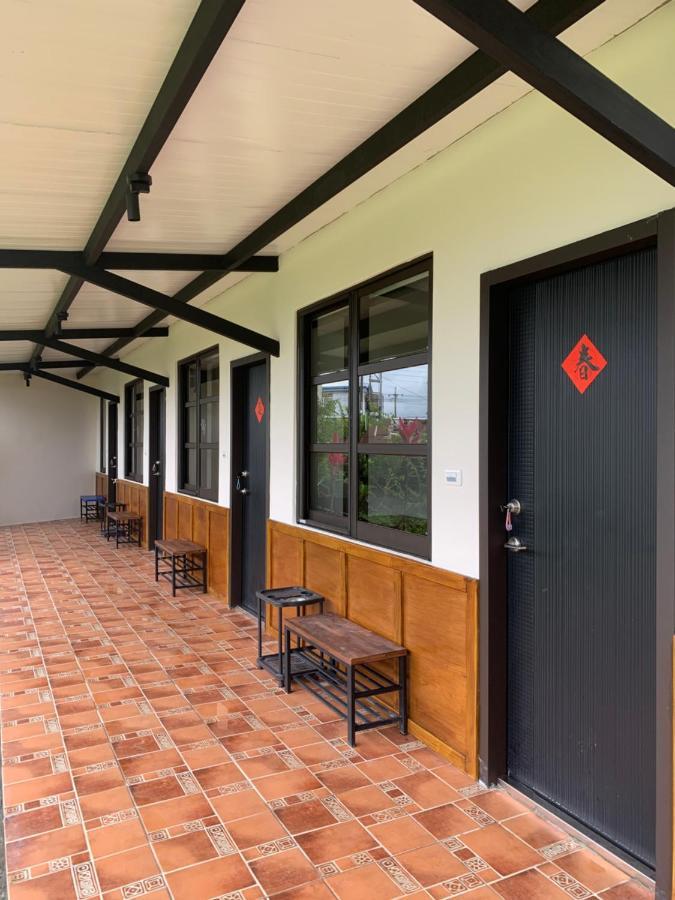 Jiang'S B&B 江院子庭園民宿 Цзянь Экстерьер фото
