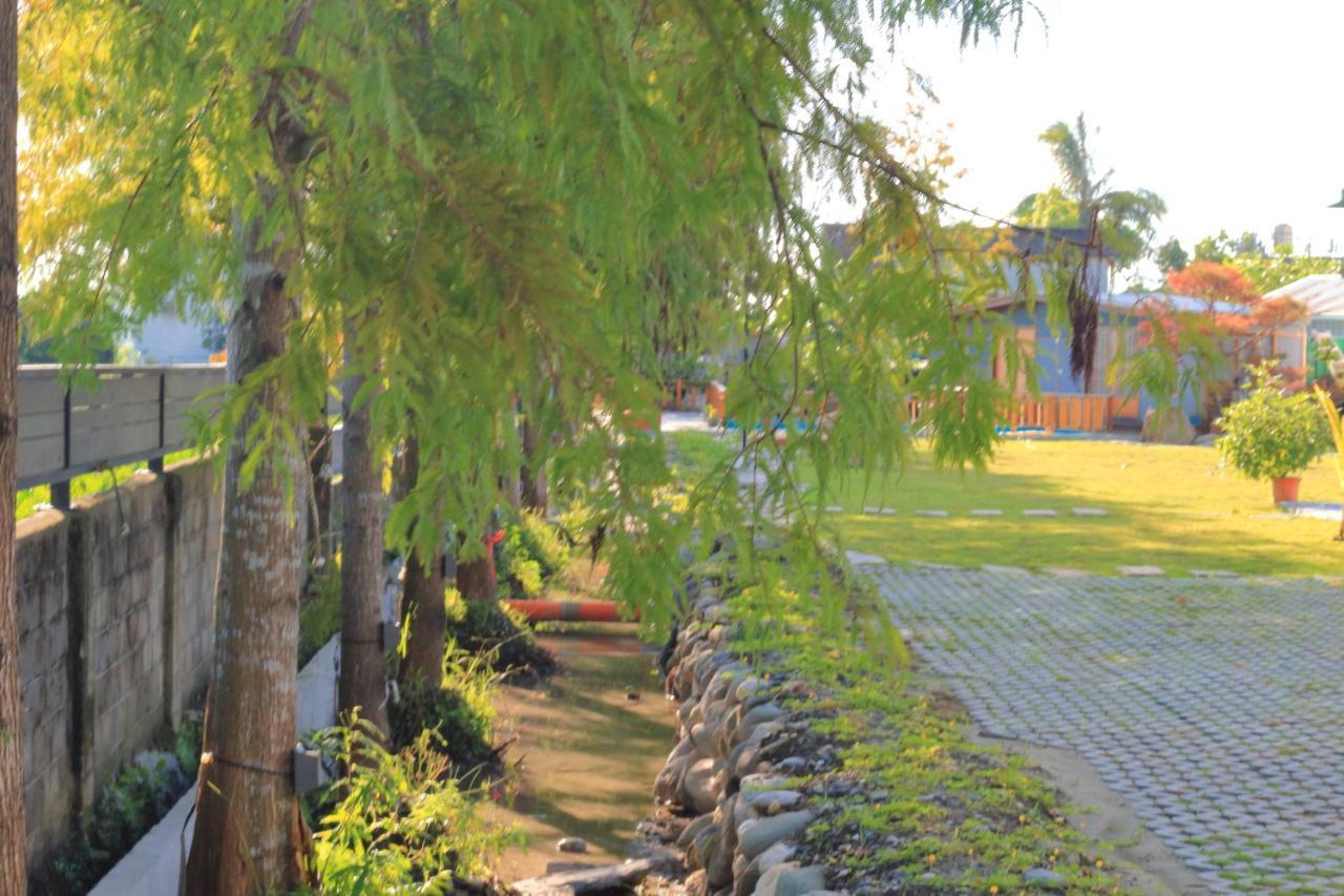 Jiang'S B&B 江院子庭園民宿 Цзянь Экстерьер фото